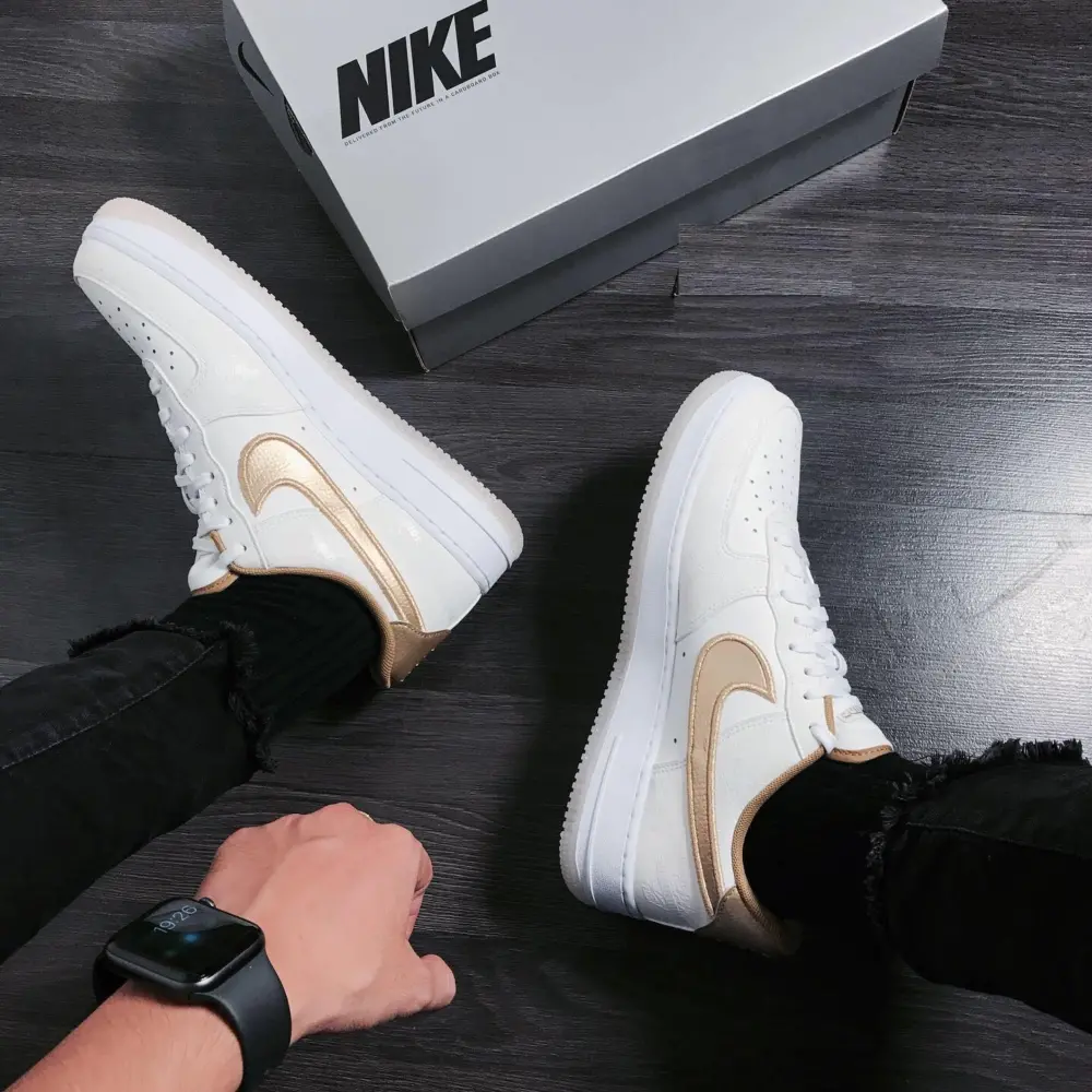 Giày Nike Air Force 1 Low Worldwide Katakana 'Gold' DA1343-170 - Ảnh 3