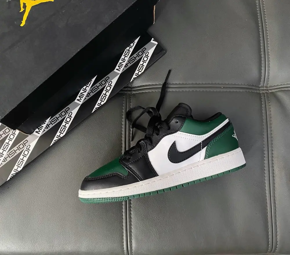 Giày Nike Air Jordan 1 Low GS 'Green Toe' 553560-371 - Ảnh 5