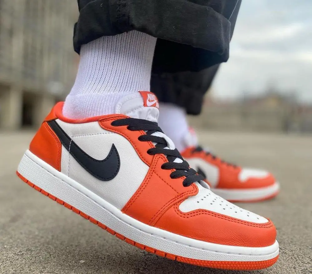 Alternative view of Giày Nike Air Jordan 1 Low OG 'Starfish' CZ0790-801