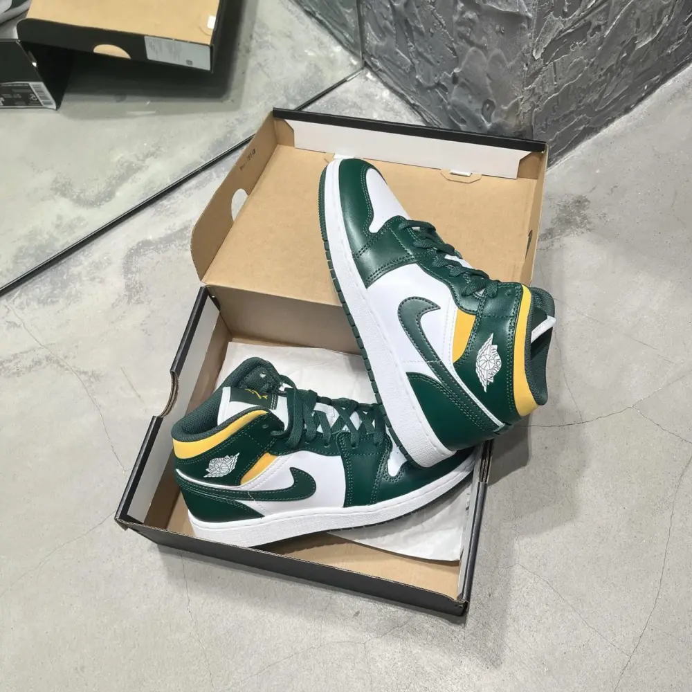 Alternative view of Giày Nike Jordan 1 Mid 'Sonics' 554725-371