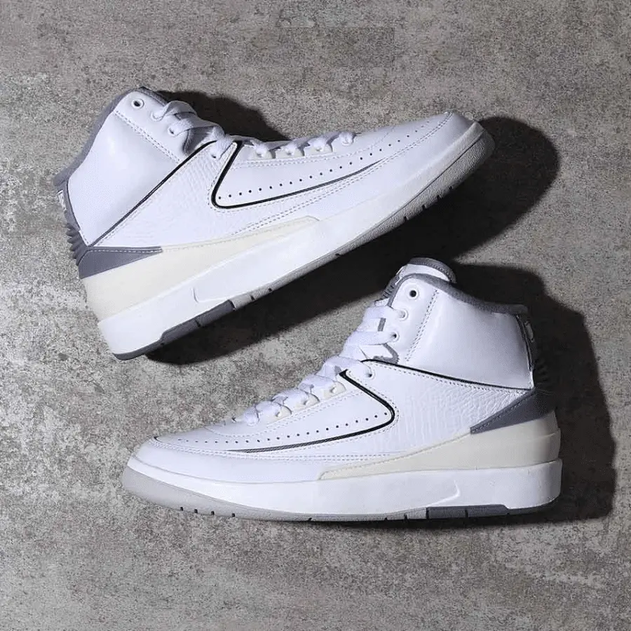 Giày Nike Air Jordan 2 Retro GS 'Cement Grey' DQ8562-100 - Ảnh 4