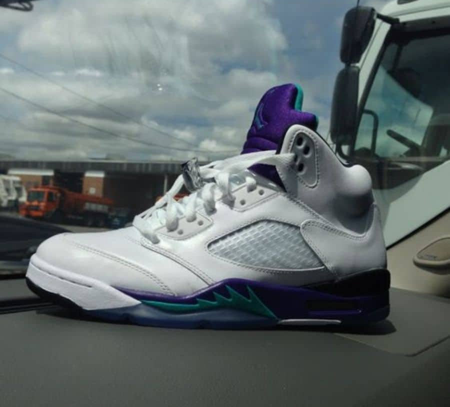 Giày Nike Air Jordan 5 Retro NRG 'Fresh Prince' AV3919-135 - Ảnh 3