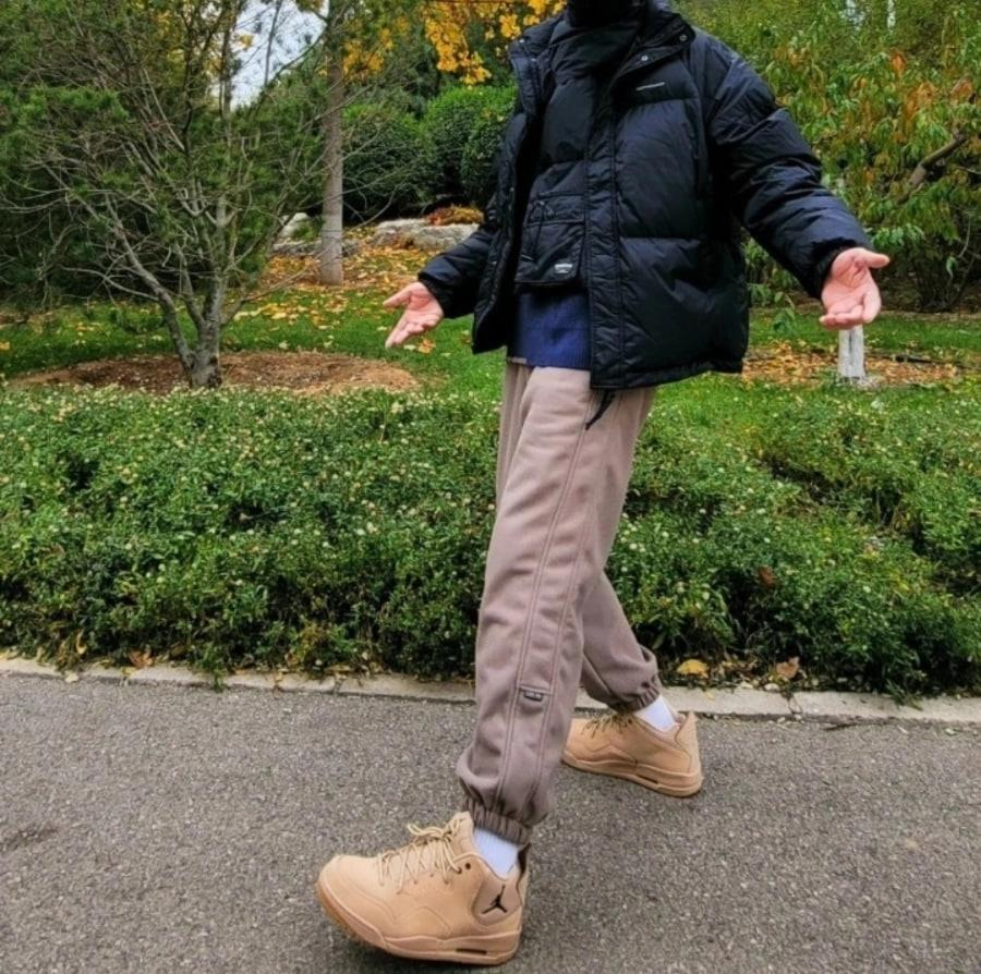 Giày Nike Air Jordan Courtside 23 'Desert Gum' AT0057-200 - Ảnh 2