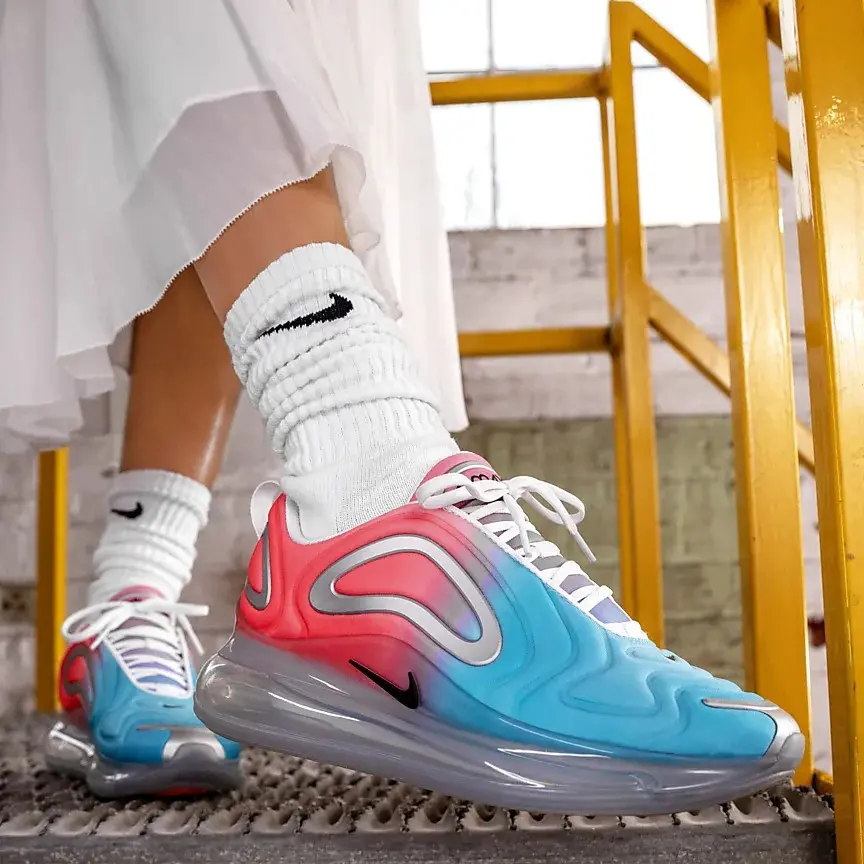 Alternative view of Giày Nike Air Max 720 'Pink Sea' AR9293-600