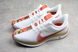 Alternative view of Giày Nike Wmns Zoom Pegasus Turbo 'Chinese New Year' BV6657-176