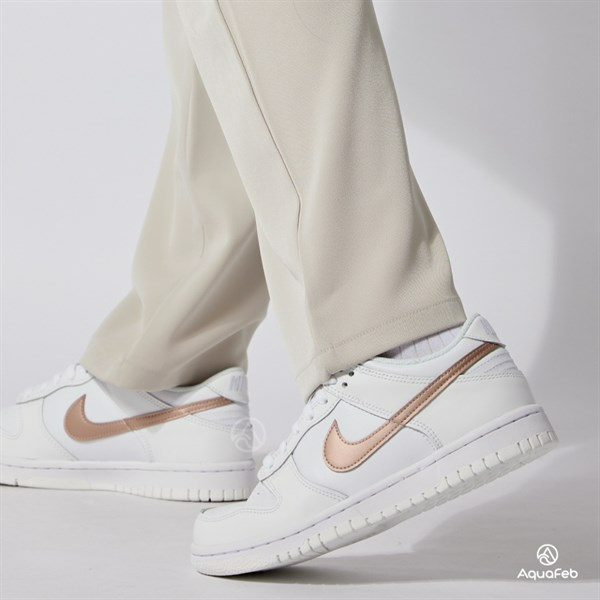 Giày Nike Dunk Low GS 'White Metallic Red Bronze' DH9765-100 - Ảnh 5