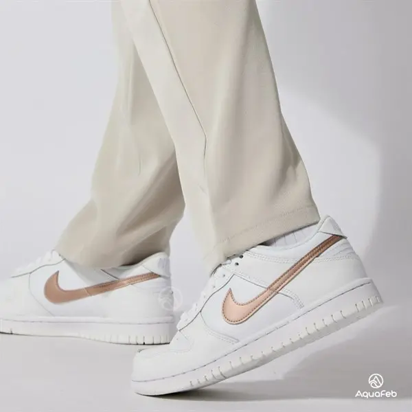 Giày Nike Dunk Low GS 'White Metallic Red Bronze' DH9765-100 - Ảnh 5