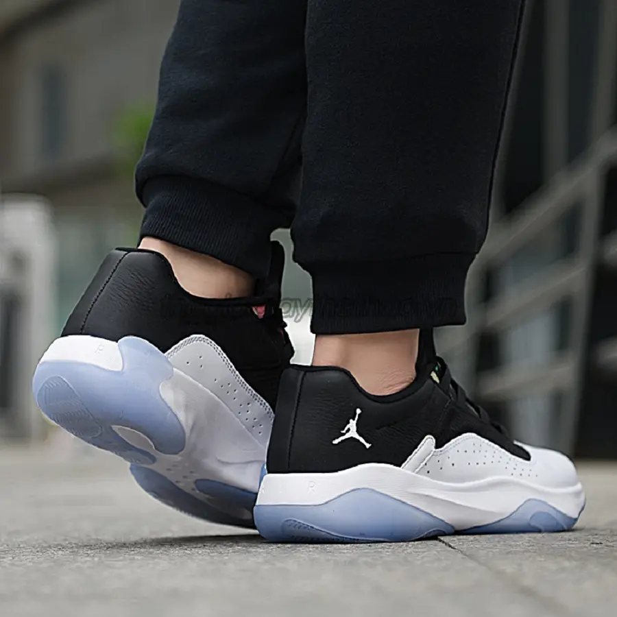 Giày Nike Jordan 11 CMFT Low South Beach 'Black White' CW0784-104 - Ảnh 3