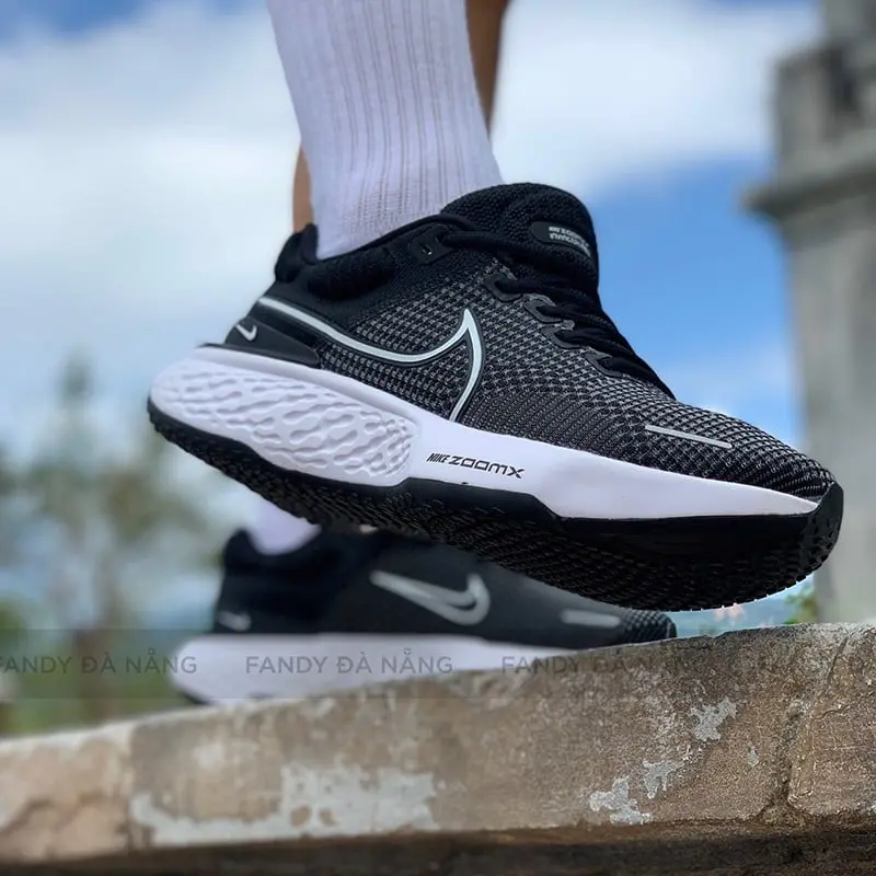 Giày Nike ZoomX Invincible Run Flyknit Black White DC9993-001 - Ảnh 5