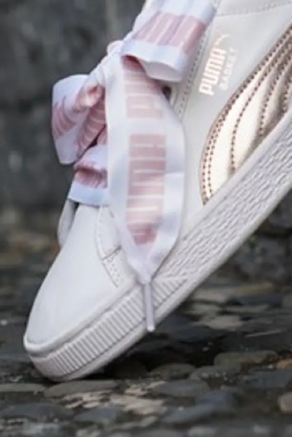 Alternative view of Giày Puma Basket Heart 'Metallic' 367767-01