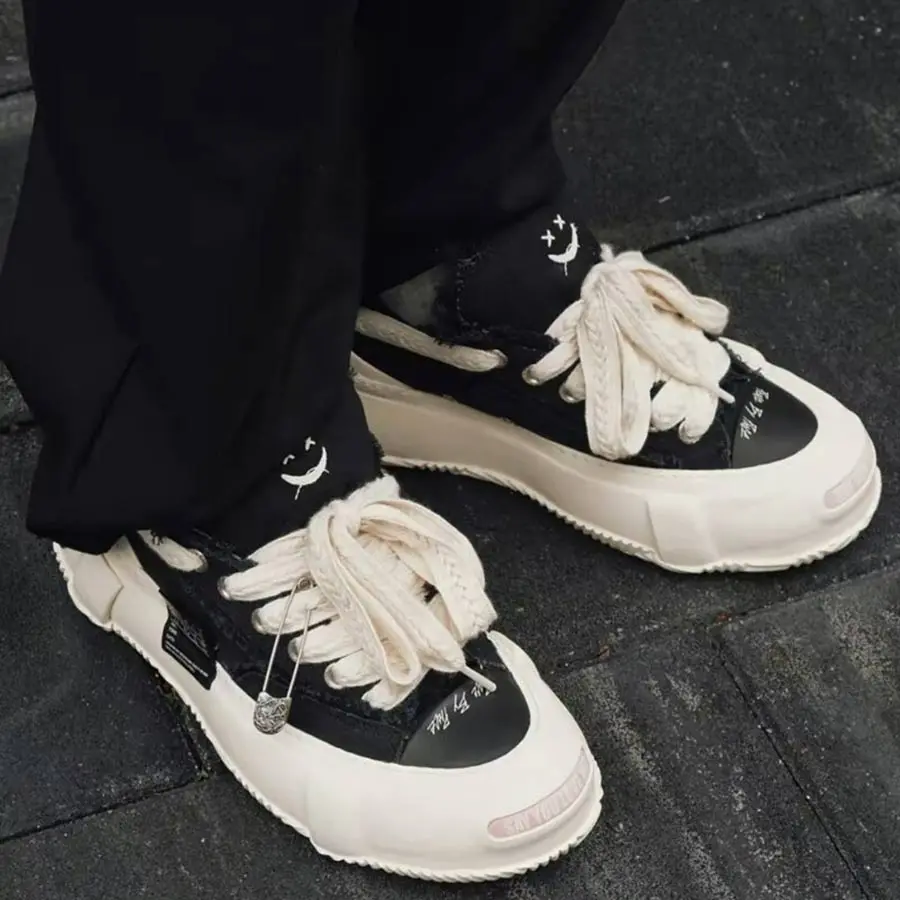 Alternative view of Giày Xvessel G.O.P 2.0 Marshmallow Lows 'Black' S22X42B