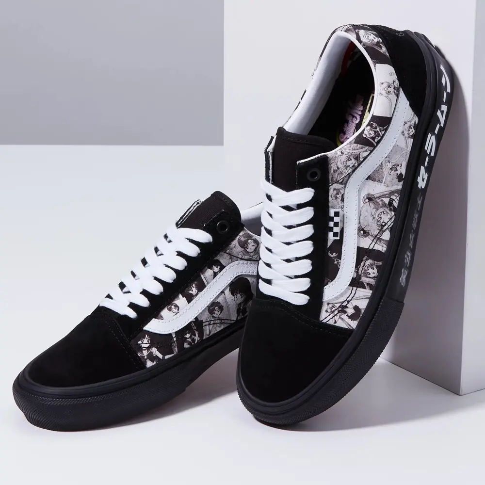 Giày Vans X Pretty Guardian Sailor Moon 'Black' VN0005W0BKA - Ảnh 4