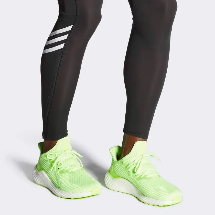 Alternative view of Giày Adidas AlphaBoost 'Neon' EE4164