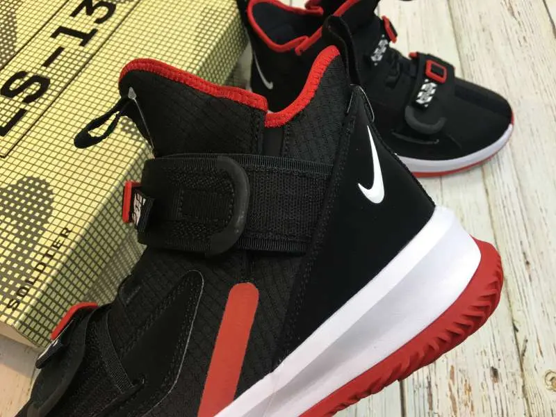 Giày Nike LeBron Soldier 13 'Bred' AR4225-003 - Ảnh 5