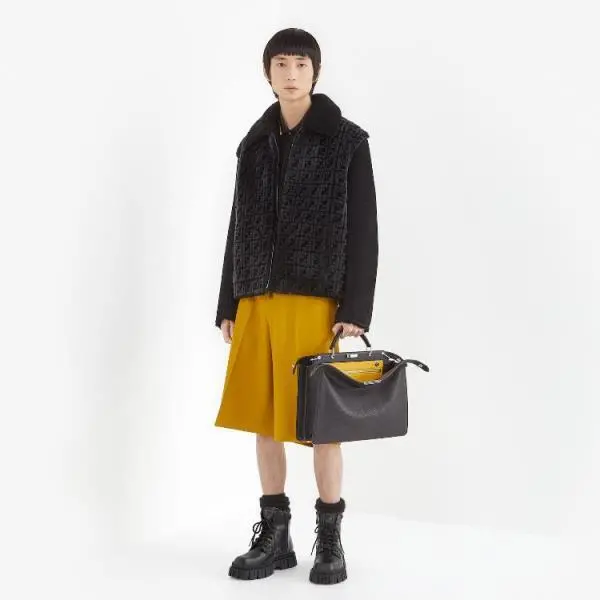 Alternative view of Giày Fendi Force Boots 'Black' 7U1458ADMKF1DV5