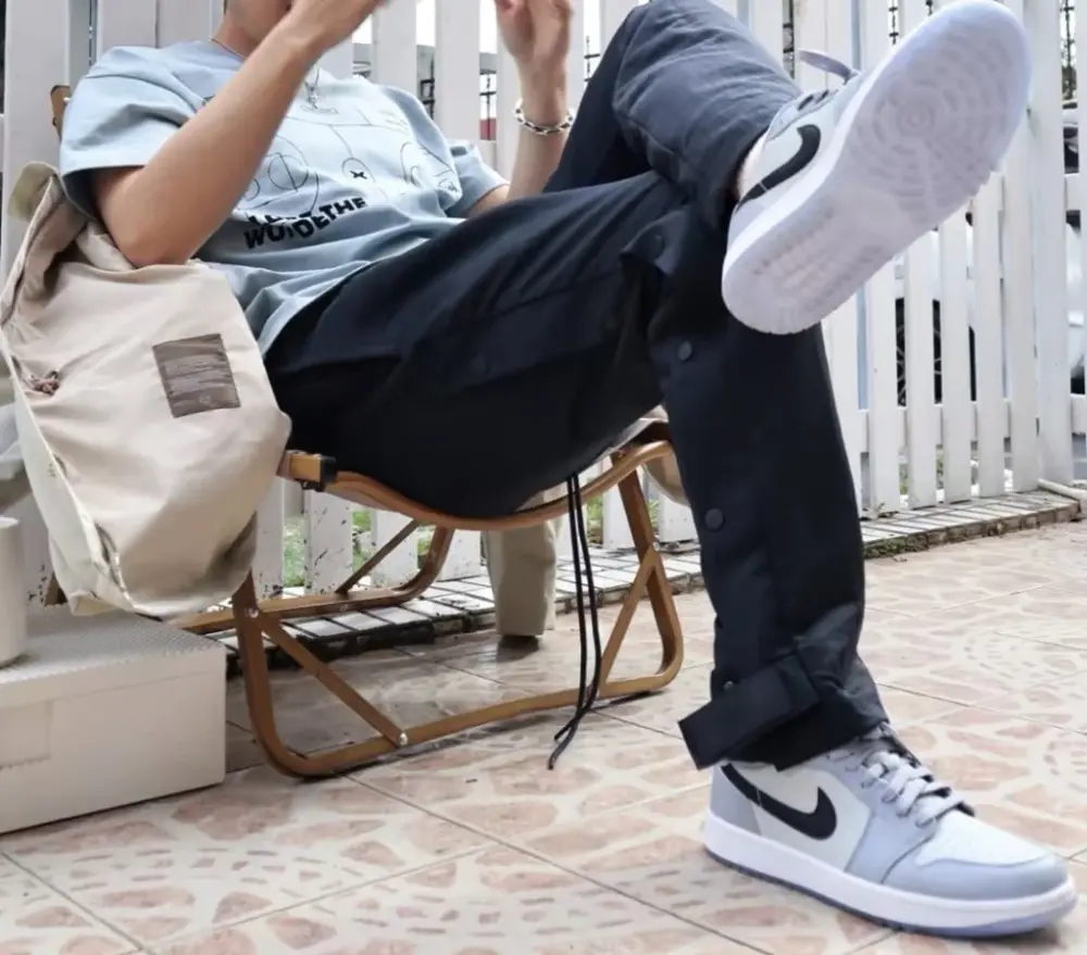 Giày Nike Air Jordan 1 Low Golf 'Wolf Grey' DD9315-002 - Ảnh 4