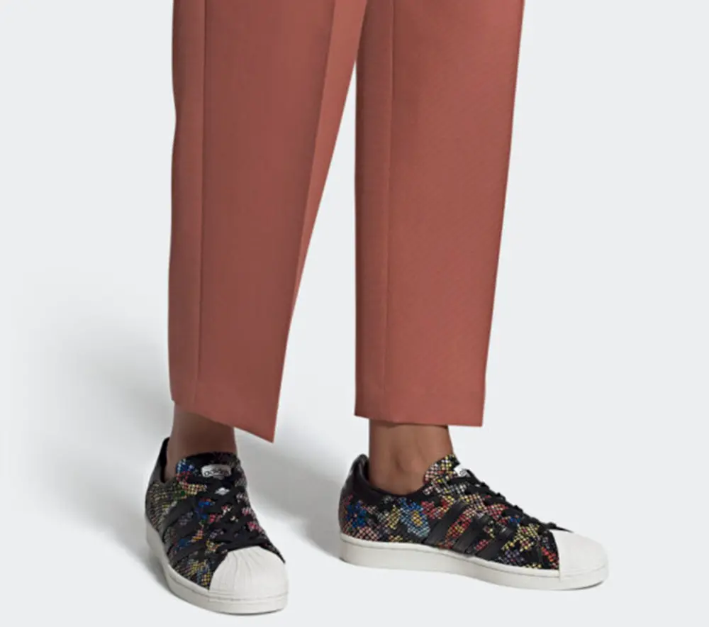 Alternative view of Giày Adidas Superstar 'Multicolor' FW3703