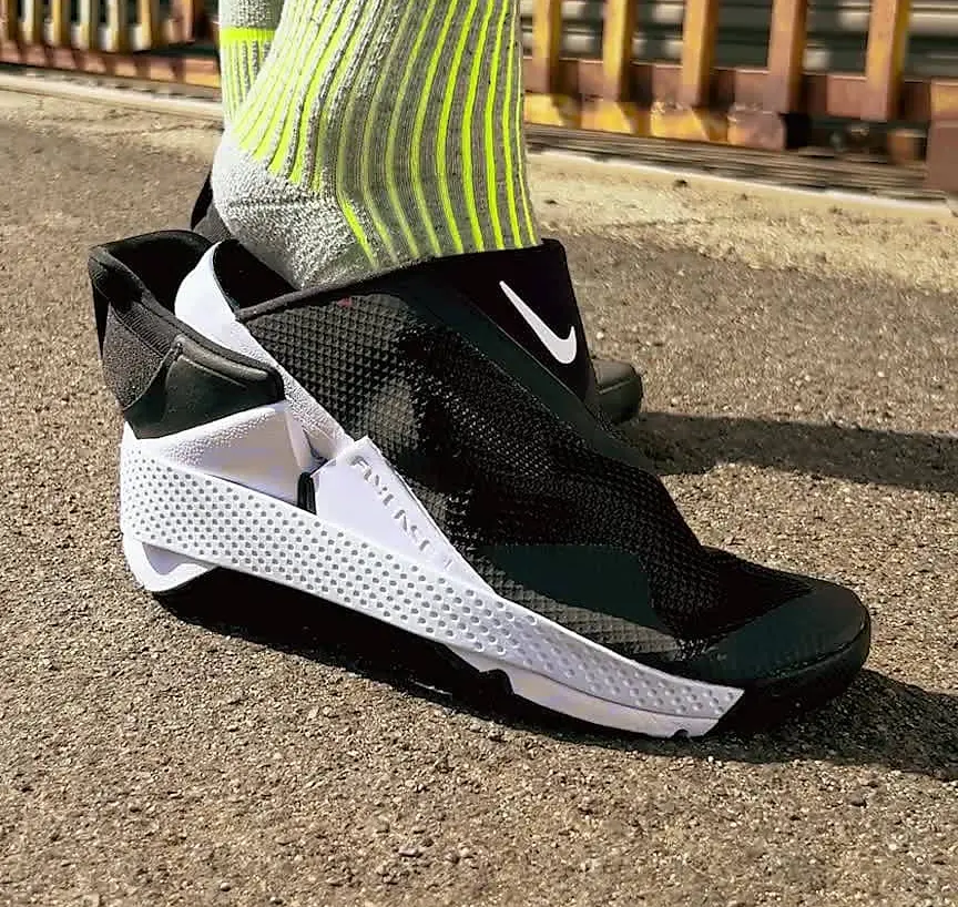 Alternative view of Giày Nike Go Flyease 'Black White' DR5540-002