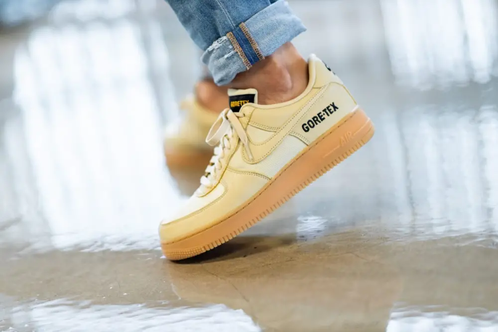 Giày Nike Air Force 1 LV8 Gore-Tex 'Gold' CQ4215-700 - Ảnh 3