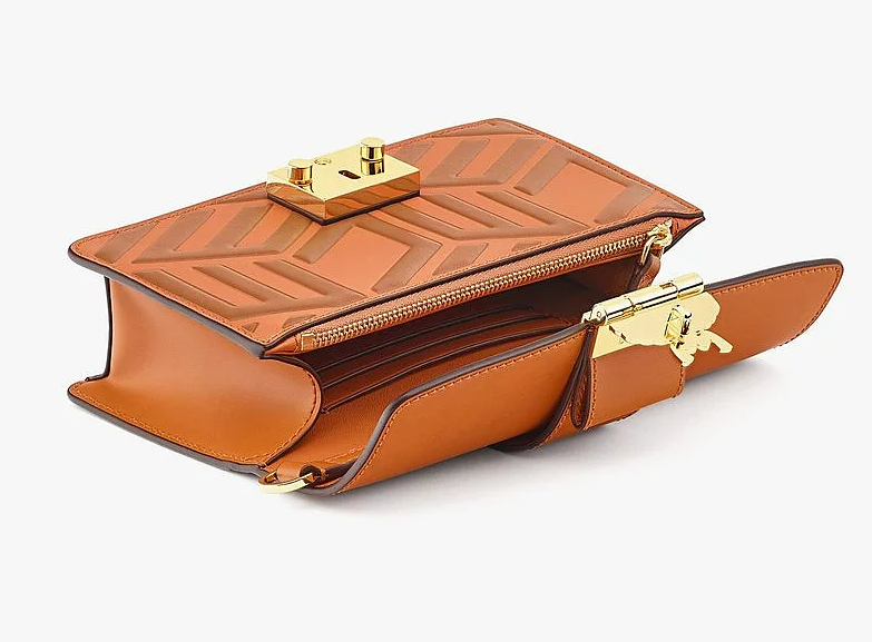 Túi MCM Gretl Crossbody in Cubic Logo Leather MWRCSWO03CO001 - Ảnh 3