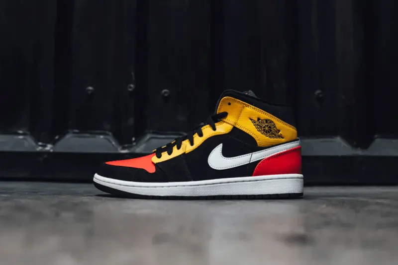 Giày Nike Air Jordan 1 Mid Black Amarillo Orange 852542-087 - Ảnh 5