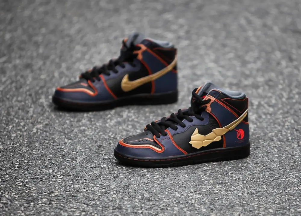 Alternative view of Giày Nike Gundam x Dunk High SB 'Project Unicorn - Banshee Norn' DH7717-400