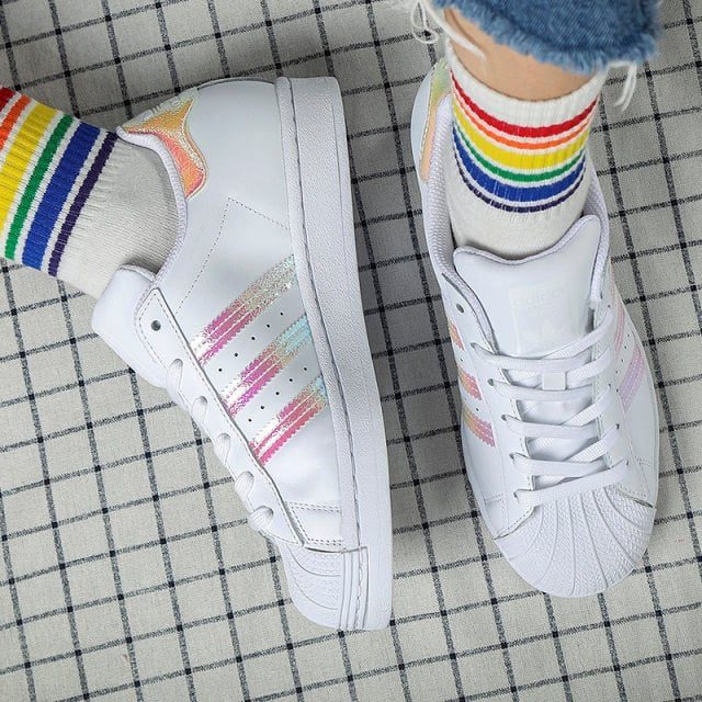 Giày Adidas Superstar "Pink Hologram" FV3139 - Ảnh 4