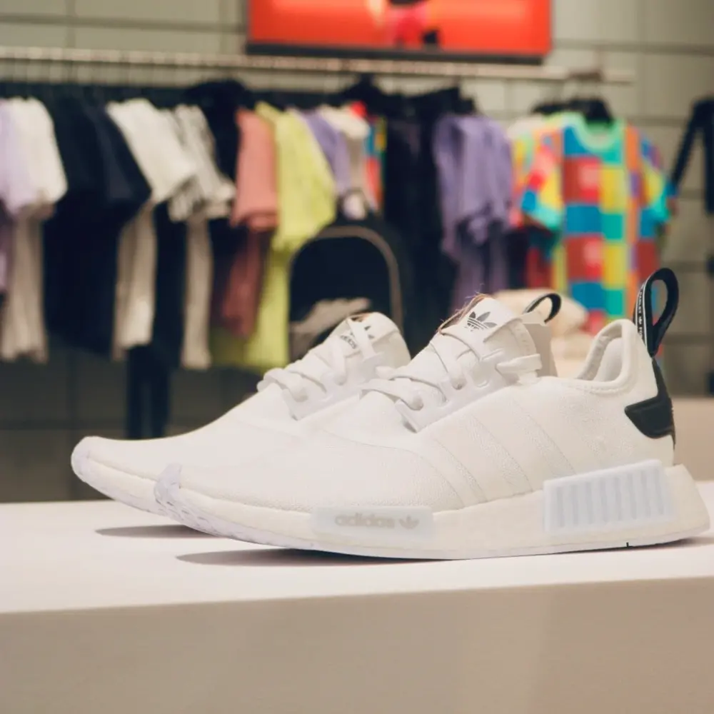 Giày Adidas NMD R1 'White Black' GY6067 - Ảnh 3