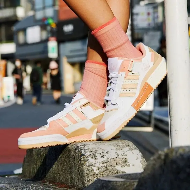 Alternative view of Giày Adidas Forum Exhibit Low 'Cream Halo Amber' GZ5389