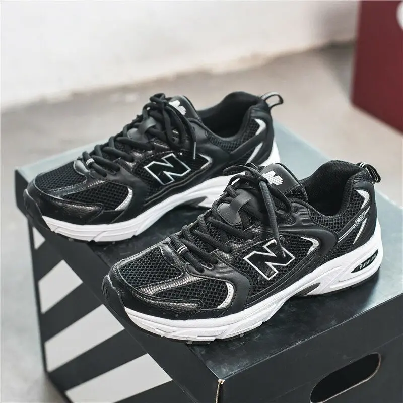 Alternative view of Giày New Balance 530v2 Retro 'Black White' MR530SD