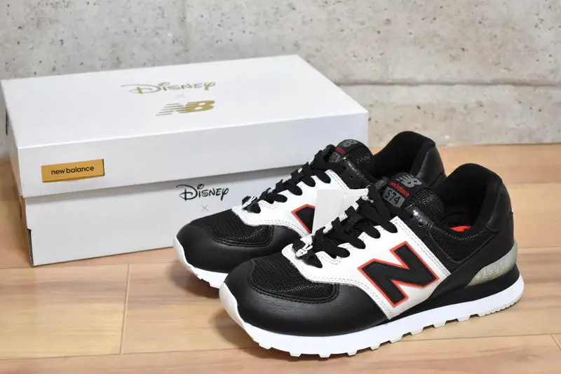 Giày New Balance Disney x 574 'Mickey Mouse' ML574DSA - Ảnh 3