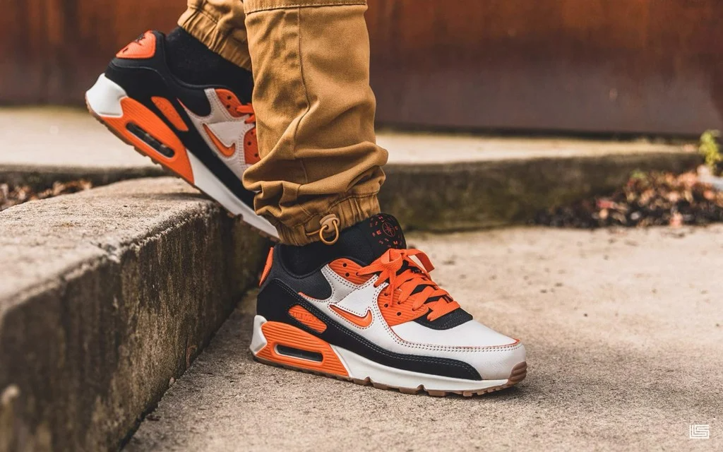 Giày Nike Air Max 90 'Home & Away Safety Orange' CJ0611-100 - Ảnh 3