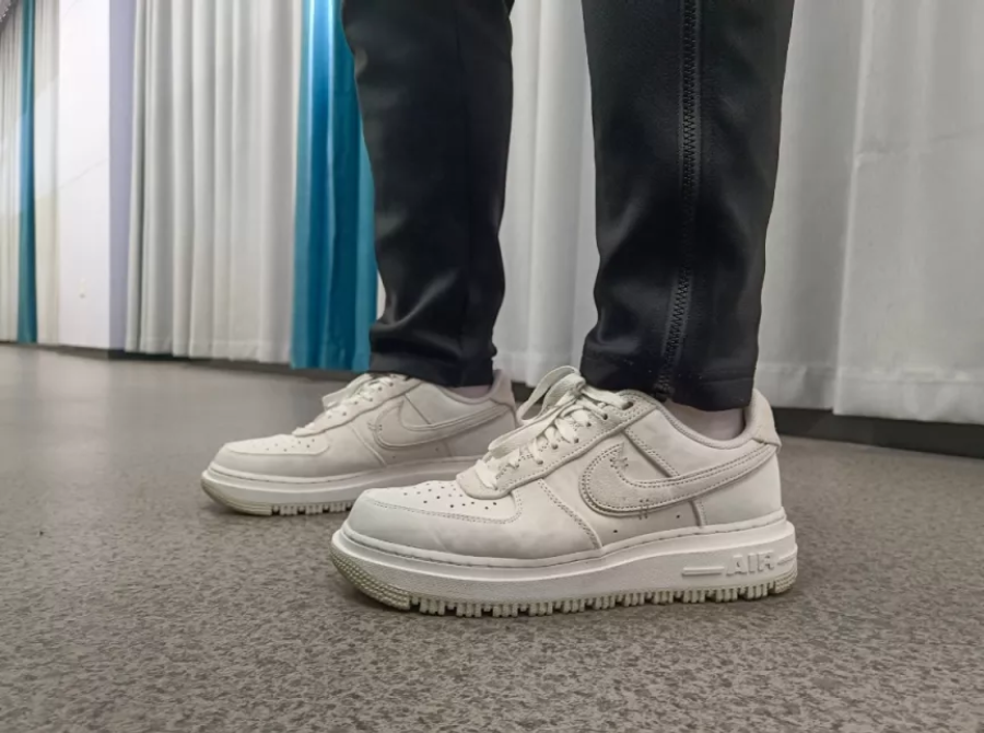 Giày Nike Air Force 1 Luxe 'Triple White' DD9605-100 - Ảnh 5
