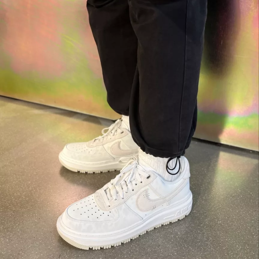 Giày Nike Air Force 1 Luxe 'Triple White' DD9605-100 - Ảnh 3