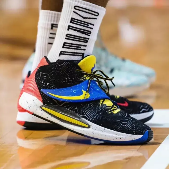 Alternative view of Giày Nike KD 14 EP 'Multi-Color' CZ0170-004