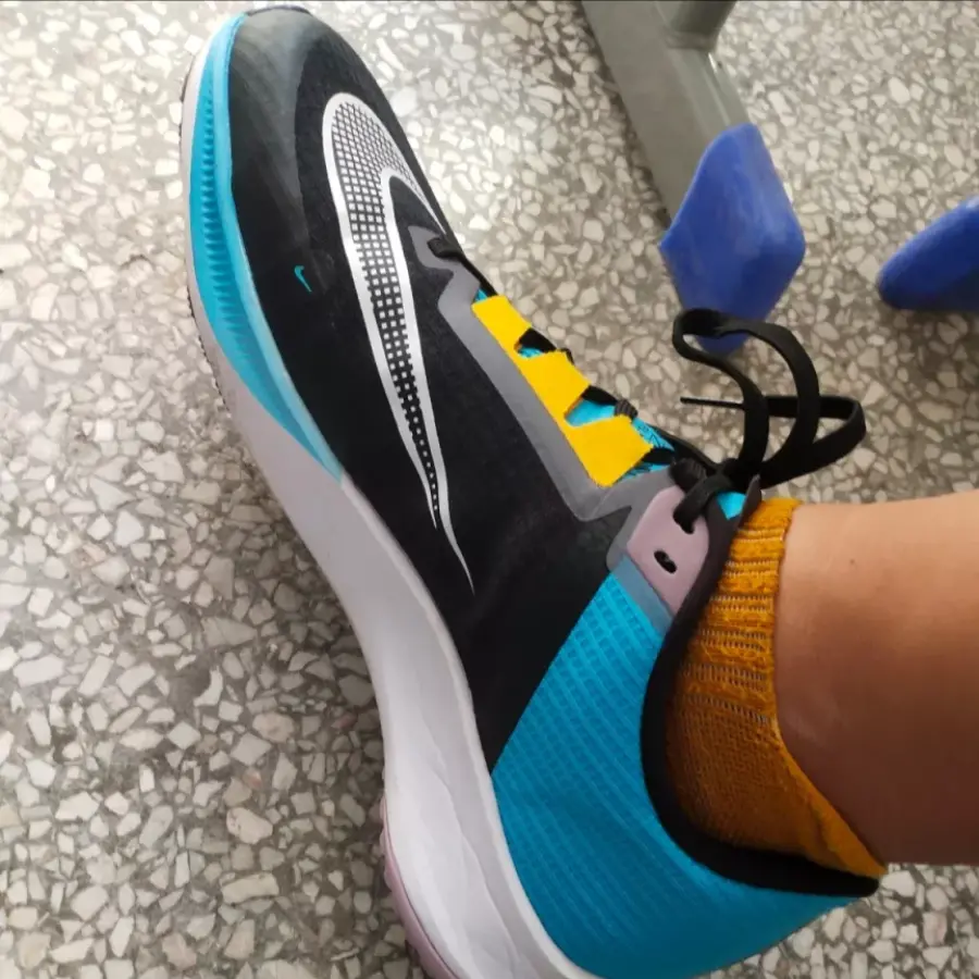 Alternative view of Giày Nike Air Zoom Rival Fly 3 'Blue Black' DV1032-010