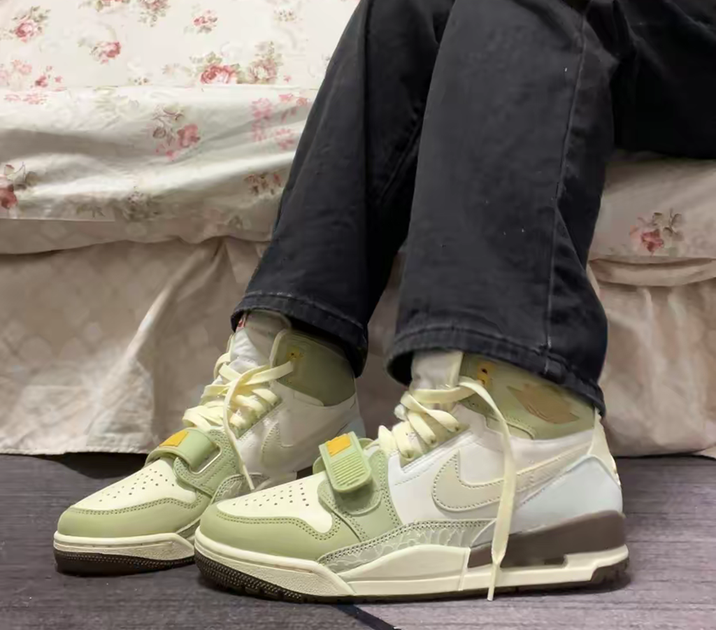 Giày Nike Air Jordan Legacy 312 'Year of the Rabbit' FD9907-111 - Ảnh 3