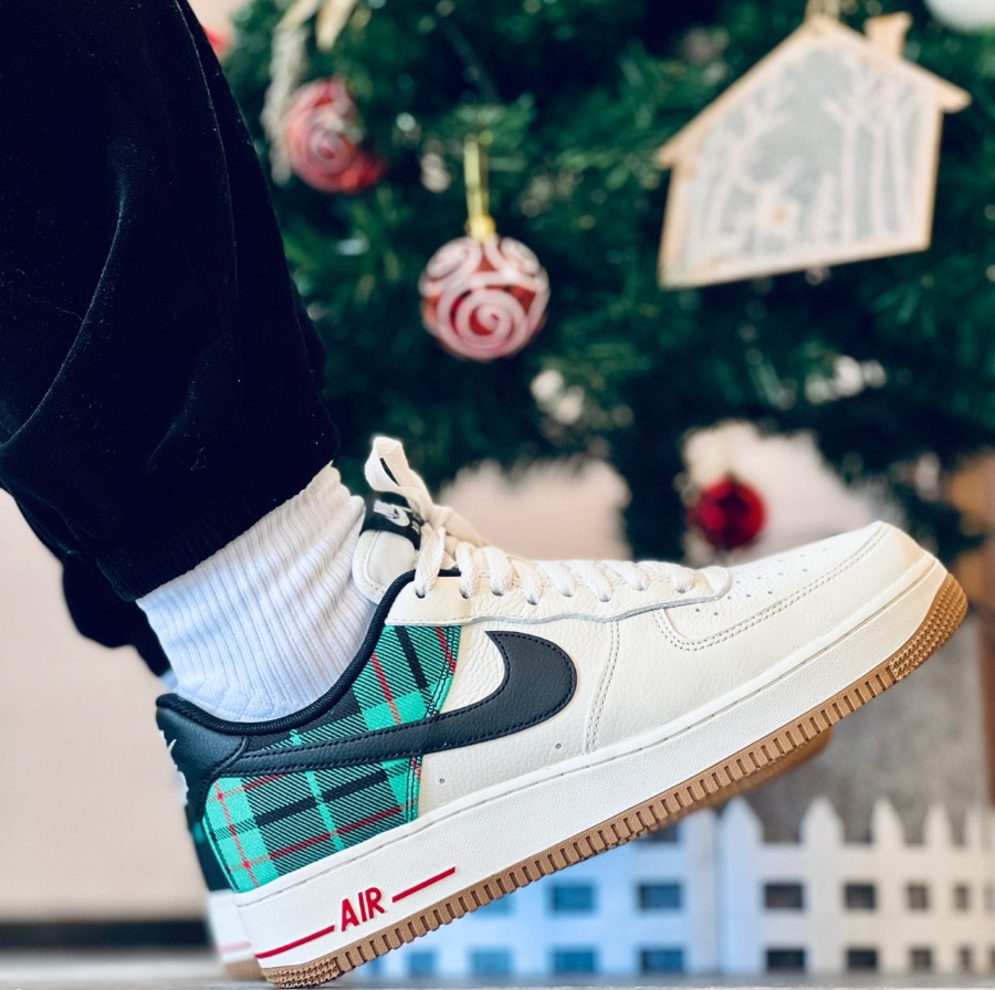 Giày Nike Air Force 1 '07 LX 'Stadium Green Plaid' DV0791-100 - Ảnh 3