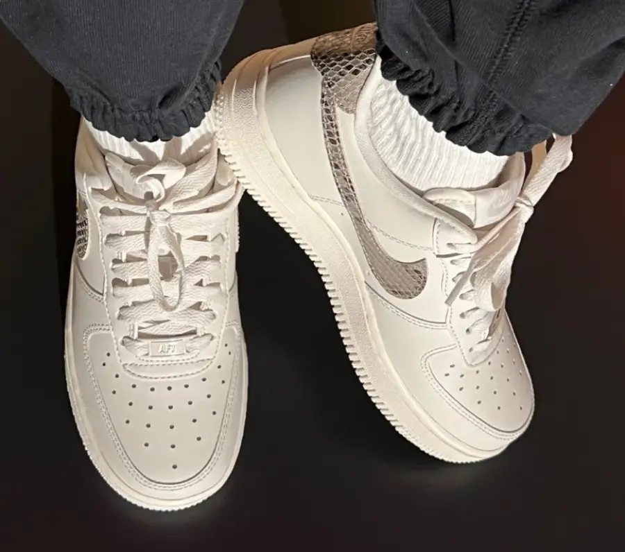 Giày Nike Air Force 1 '07 'Phantom Ivory Snakeskin' DD8959-002 - Ảnh 5