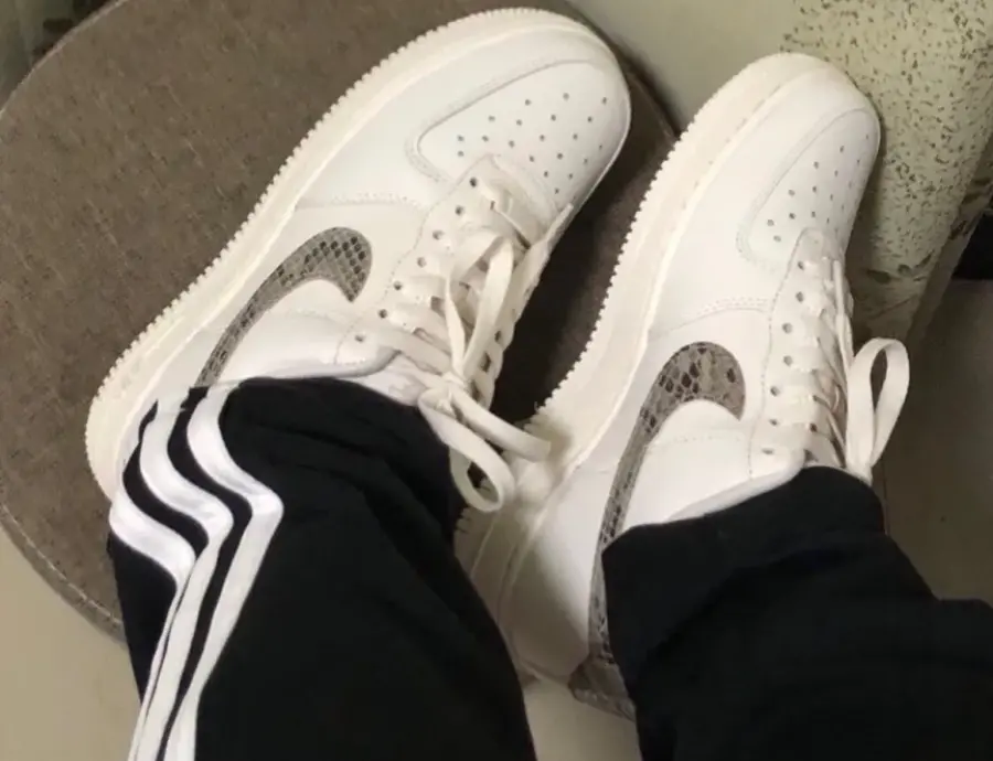 Giày Nike Air Force 1 '07 'Phantom Ivory Snakeskin' DD8959-002 - Ảnh 3