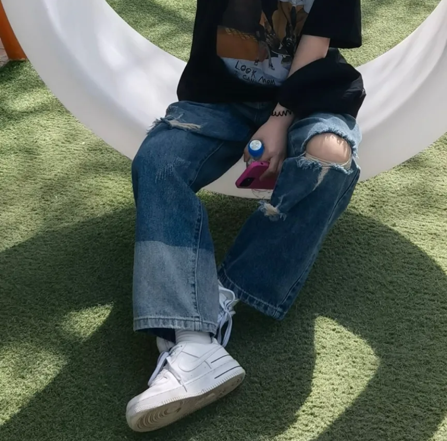 Giày Nike Air Force 1 LV8 3 GS 'Multiple Logos' CJ4092-100 - Ảnh 2