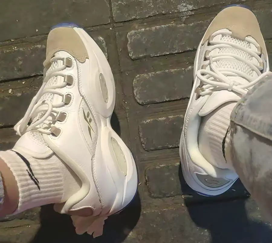 Alternative view of Giày Reebok Question Low Oatmeal 2020 'White' EF7609