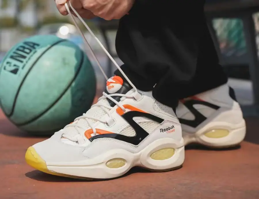 Giày Reebok Question Pump 'Pump Universe' H06490 - Ảnh 3