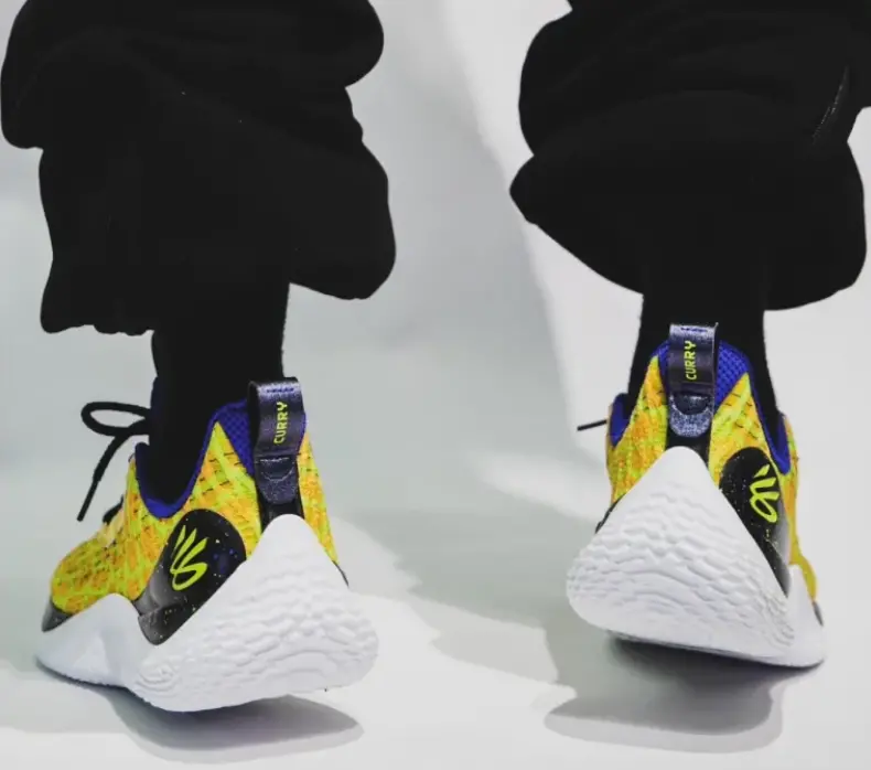 Alternative view of Giày Under Armour Curry 10 'Bang Bang' 3026272-700