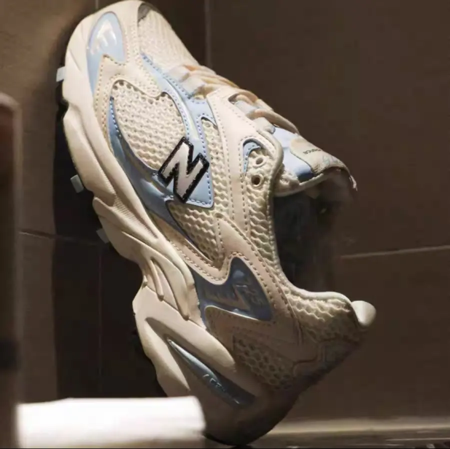 Alternative view of Giày New Balance 725 x Naked Copenhagen 'White Baby Blue' ML725NAK