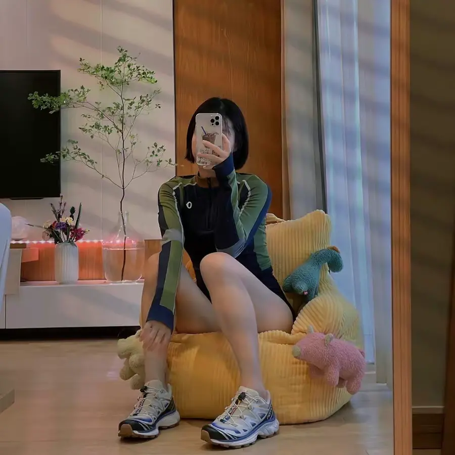 Alternative view of Giày Salomon XT-6 Skyline 'Bleached Sand Dazzling Blue' L41630000