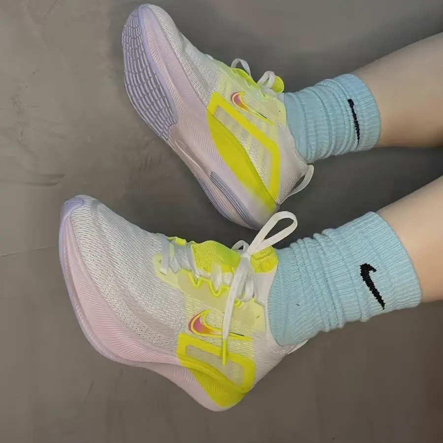 Giày Nike Zoom Fly 4 'White Barely Green' DN2658-101 - Ảnh 3