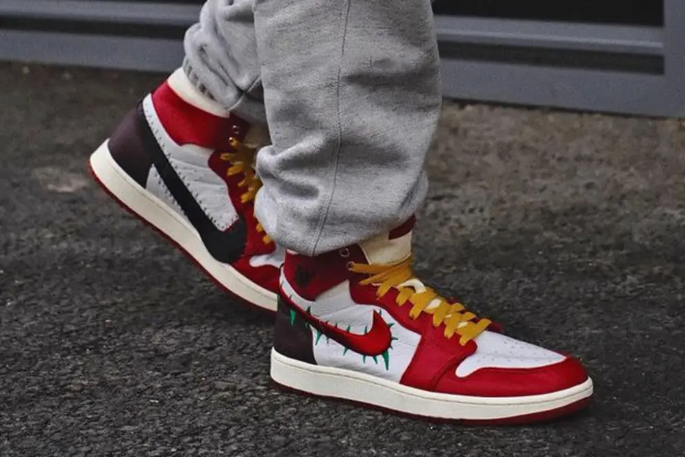 Alternative view of Giày Nike Teyana Taylor x Air Jordan 1 Zoom CMFT 2 'A Rose From Harlem' FJ0604-601
