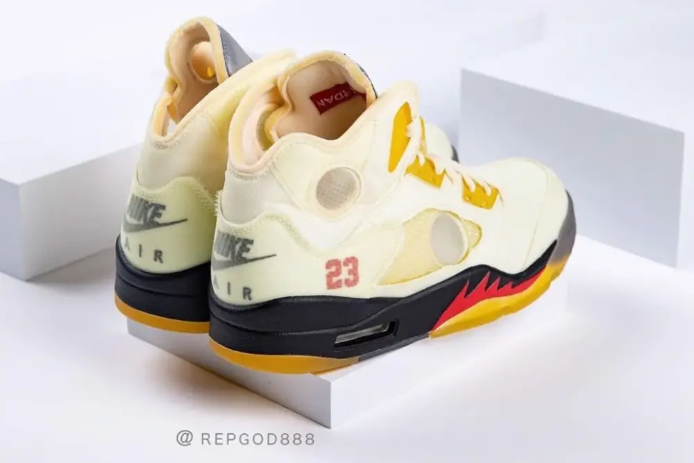 Alternative view of Giày Nike Air Jordan 5 SP x Off-White 'Sail' DH8565-100
