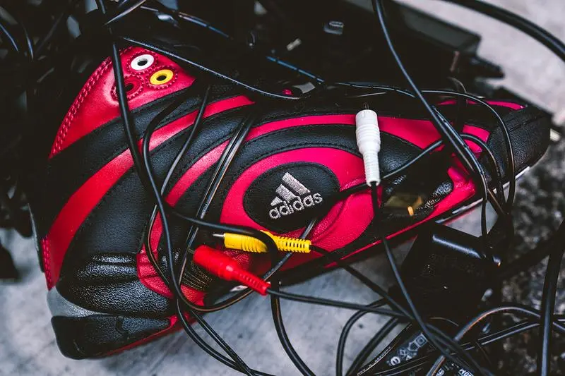 Giày Reebok x Adidas Shaqnosis "Damenosis" GX2609 - Ảnh 3